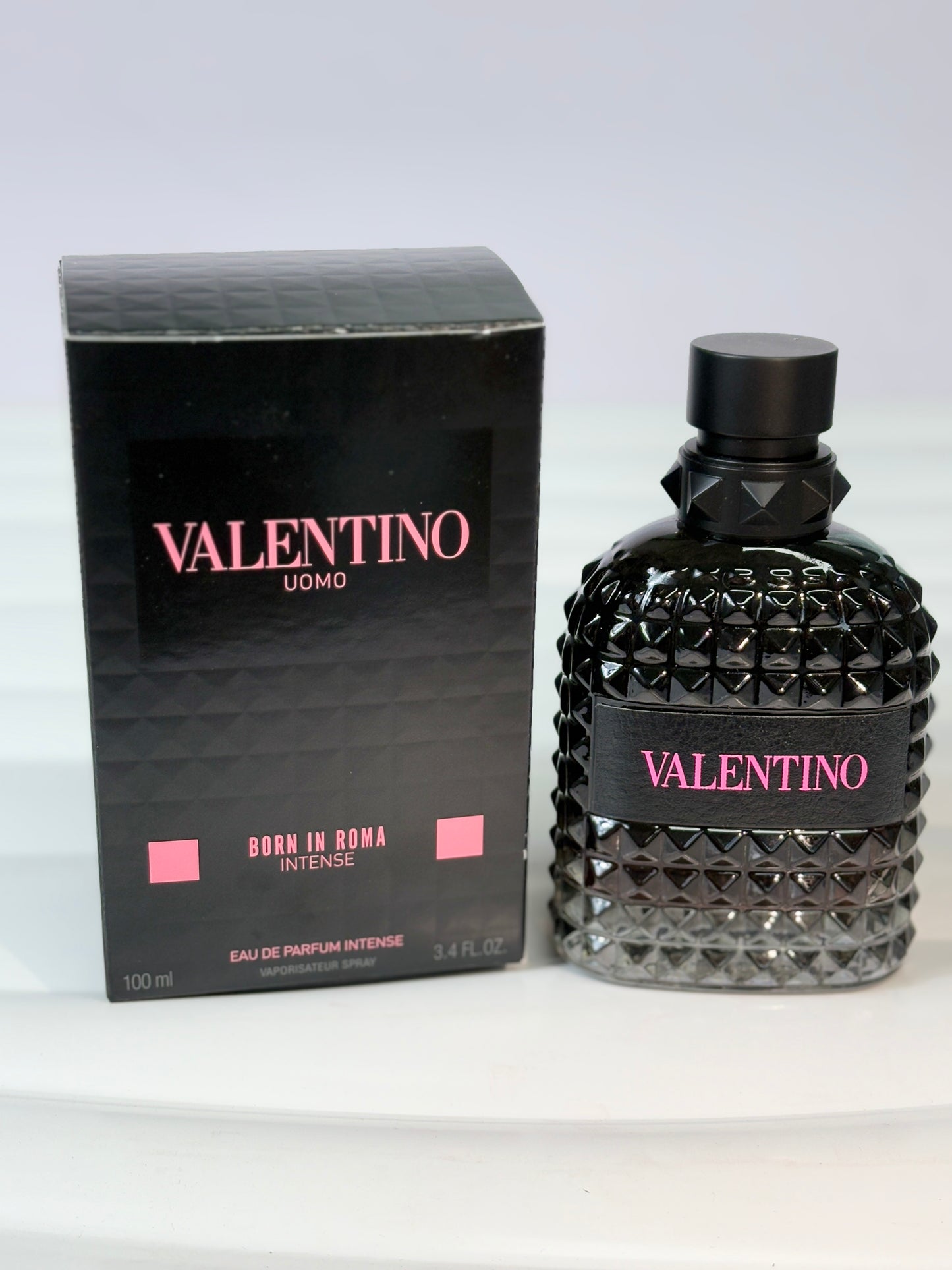 Valentino Borne In Roma Intense